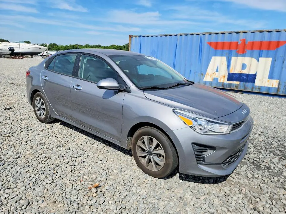 2023 KIA RIO S  