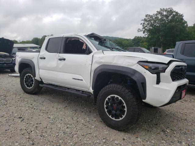 2024 TOYOTA TACOMA DOUBLE CAB