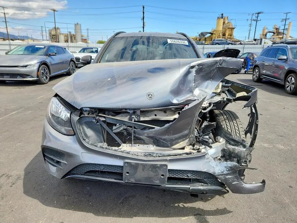 2019 MERCEDES-BENZ GLC 300  