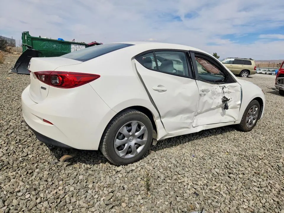 2016 MAZDA 3 SPORT  