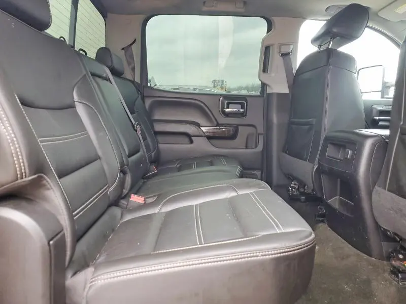 2016 GMC SIERRA K2500 DENALI  