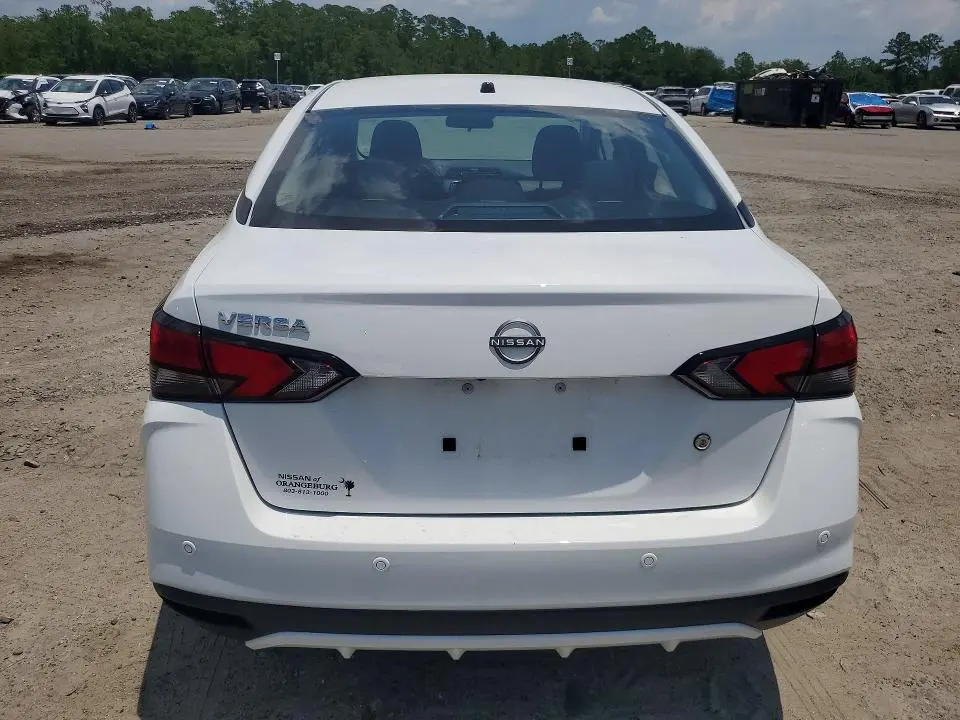 2025 NISSAN VERSA S  