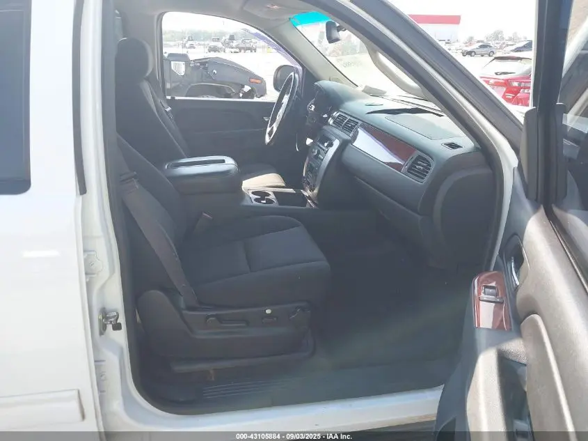 2013 GMC YUKON SLE