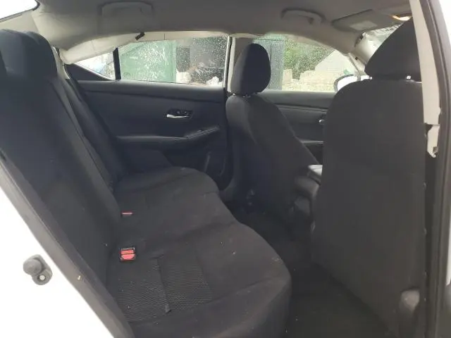 2022 NISSAN SENTRA S  