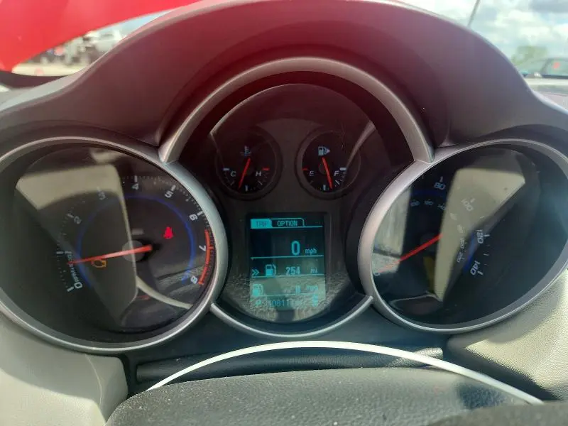 2014 CHEVROLET CRUZE LS  