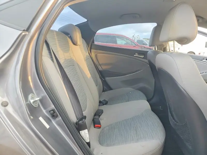 2015 HYUNDAI ACCENT GLS  