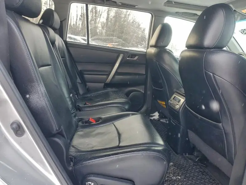 2013 TOYOTA HIGHLANDER BASE  