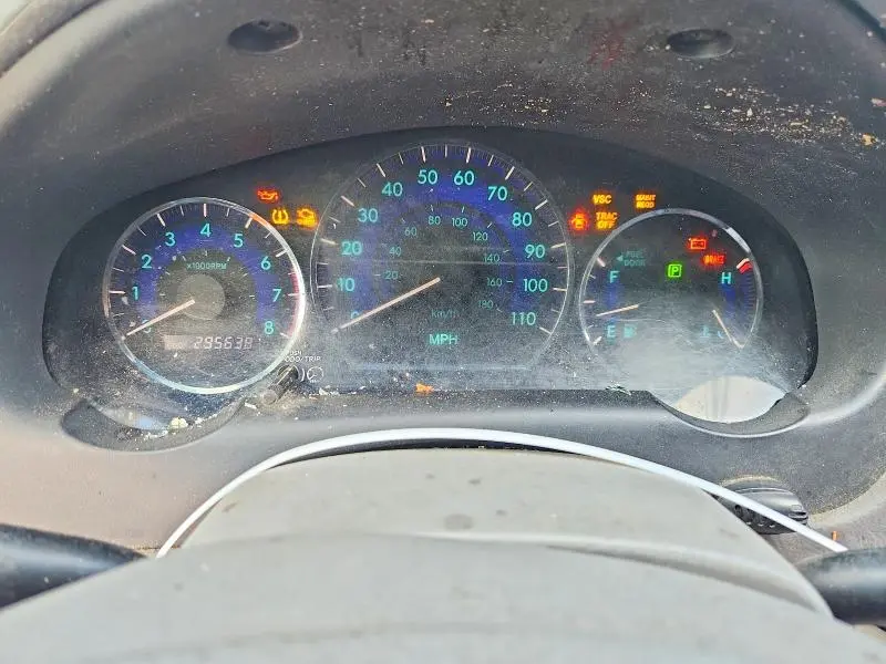 2010 TOYOTA SIENNA XLE  
