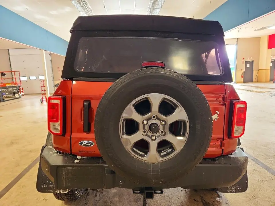 2023 FORD BRONCO BASE  