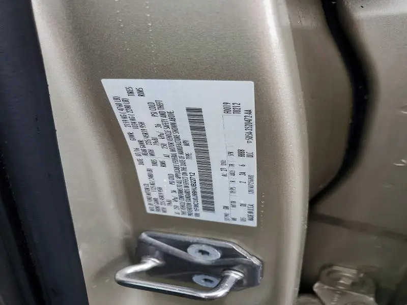 2017 FORD ESCAPE TITANIUM  