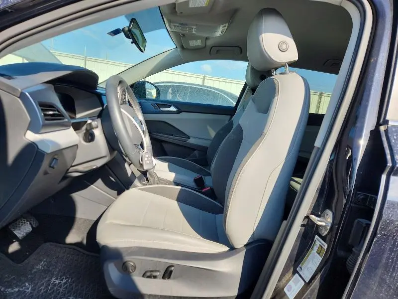 2022 VOLKSWAGEN TAOS SE  