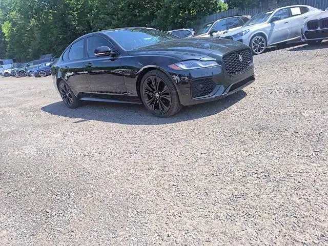 2024 JAGUAR XF R-DYNAMIC SE  