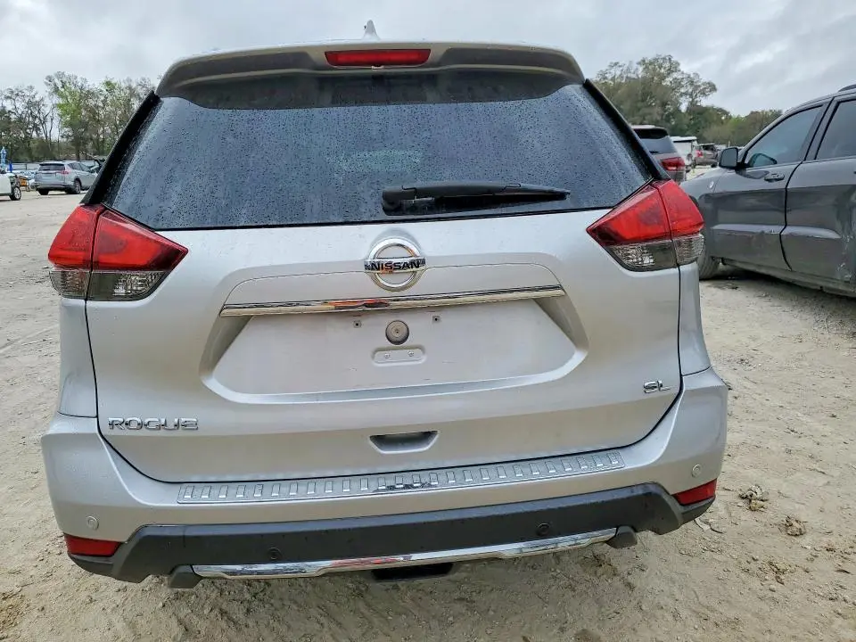 2019 NISSAN ROGUE SL  