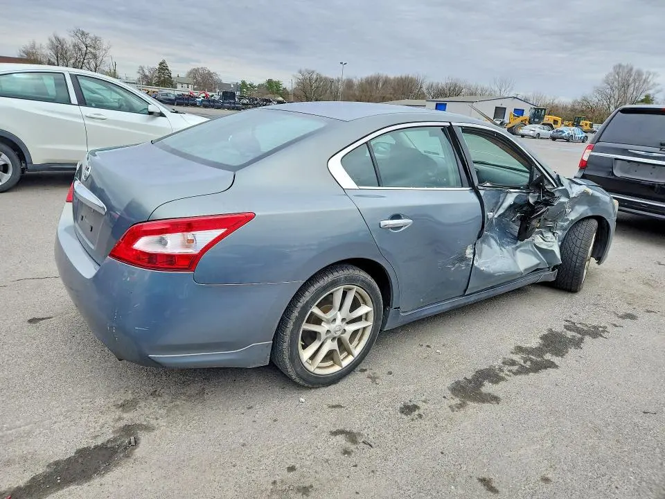 2011 NISSAN MAXIMA 3.5 S  