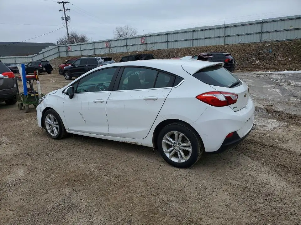 2019 CHEVROLET CRUZE LT  