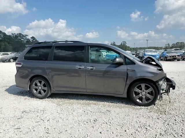 2015 TOYOTA SIENNA SPORT