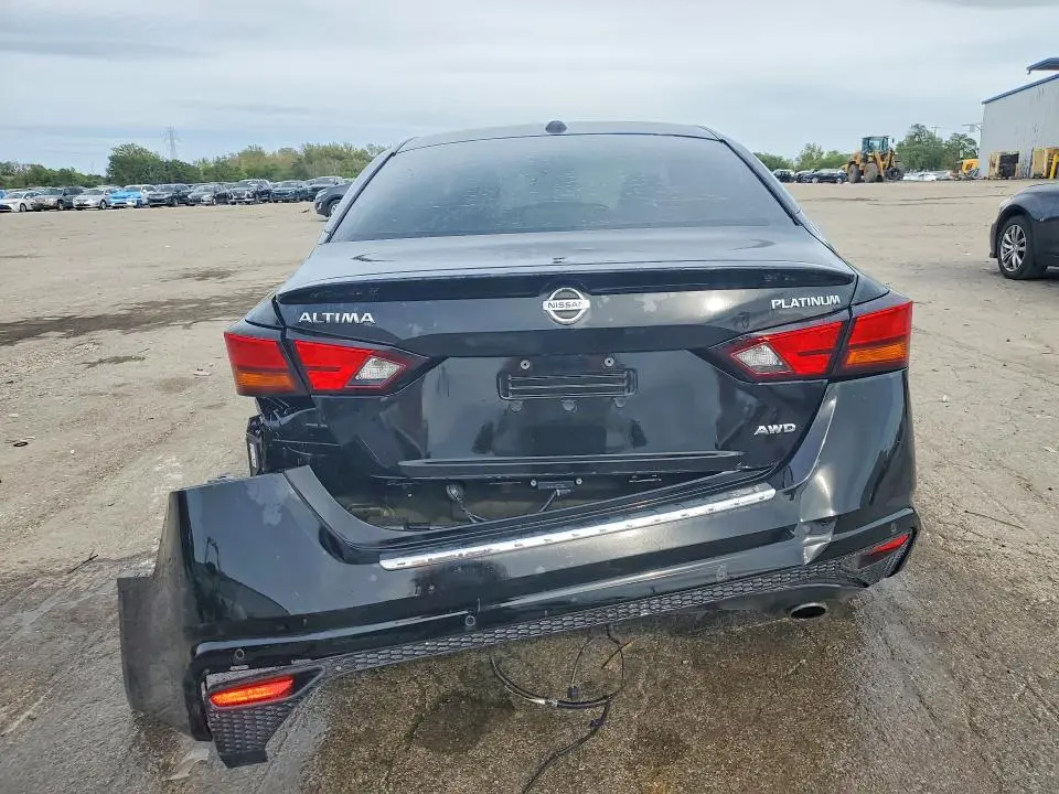 2019 NISSAN ALTIMA PLATINUM  