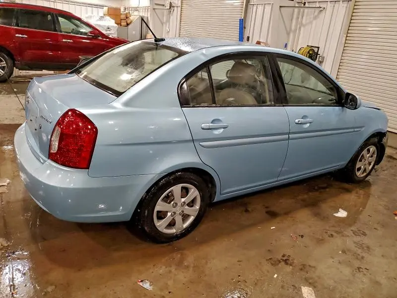 2010 HYUNDAI ACCENT GLS  