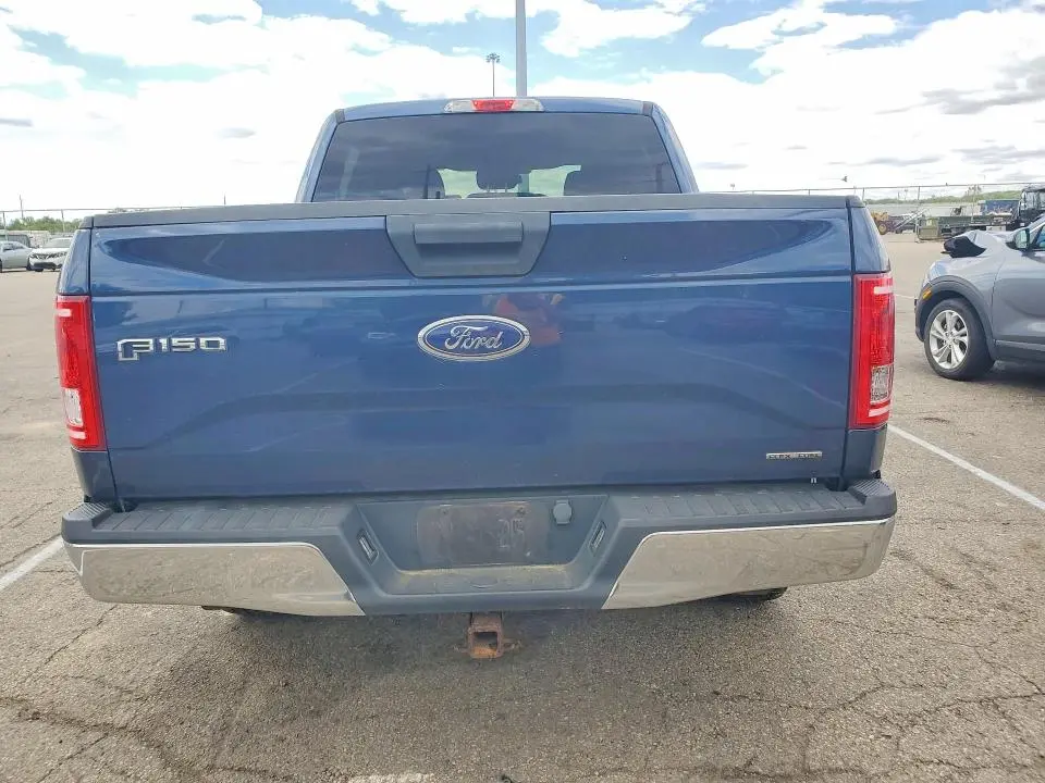 2015 FORD F150 SUPERCREW  