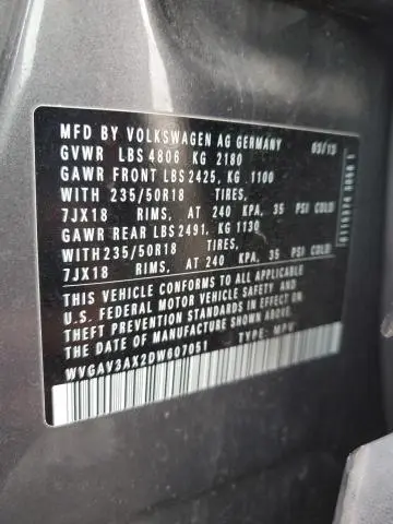 2013 VOLKSWAGEN TIGUAN S  