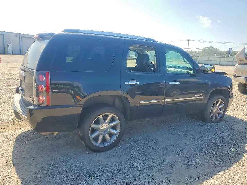 2014 GMC YUKON DENALI  