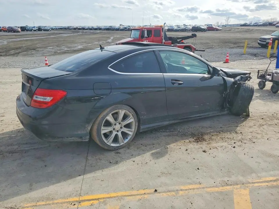 2014 MERCEDES-BENZ C 250  