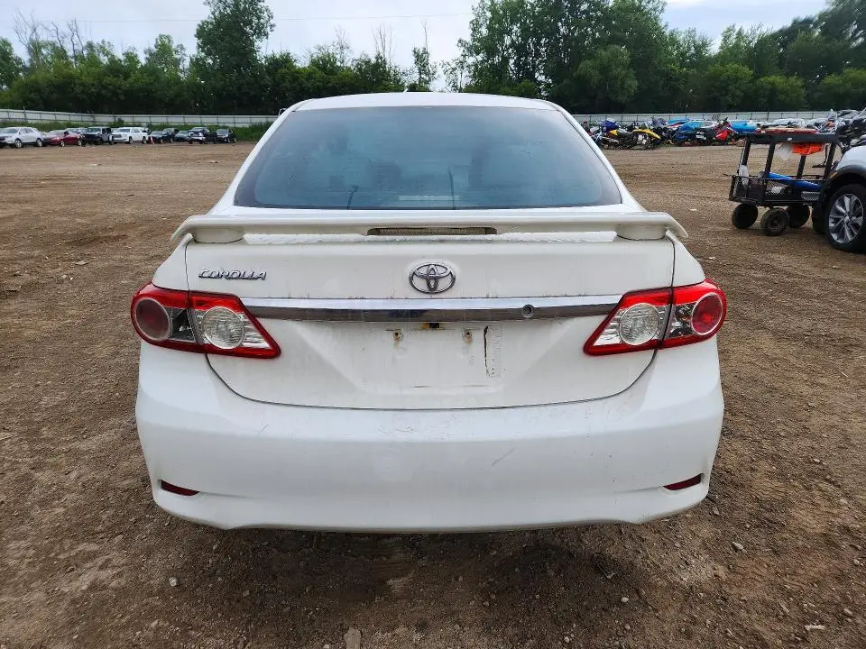 2013 TOYOTA COROLLA L  