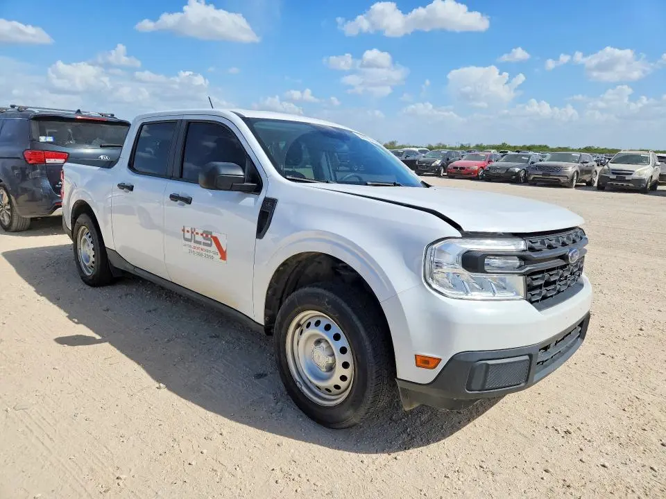 2023 FORD MAVERICK XL  