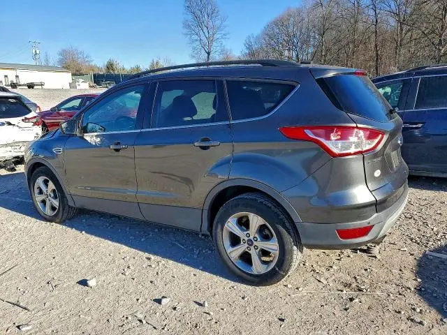 2016 FORD ESCAPE SE  