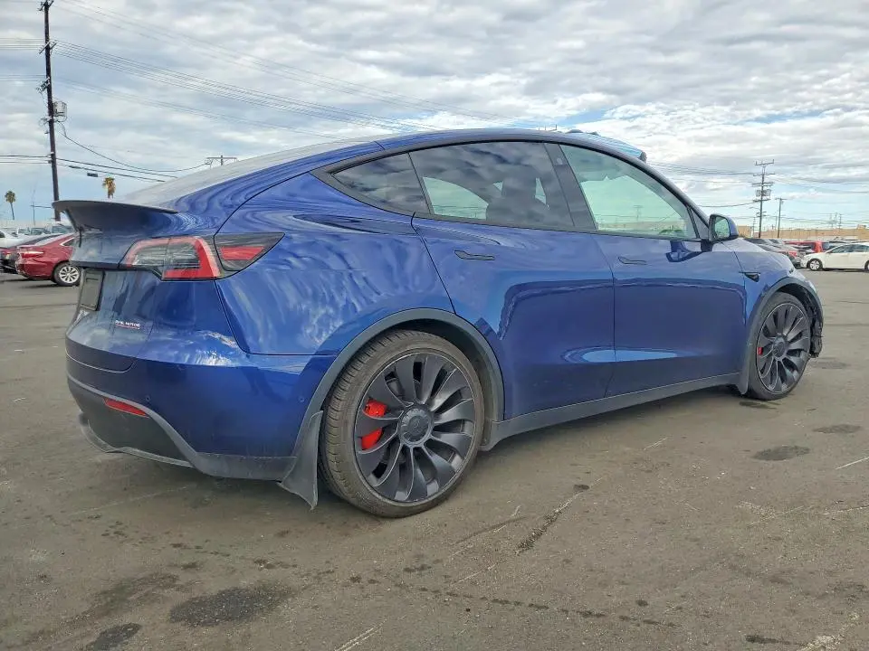 2022 TESLA MODEL Y   