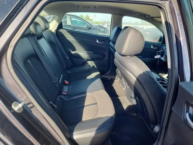 2018 KIA OPTIMA S  