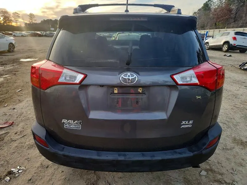 2013 TOYOTA RAV4 XLE  