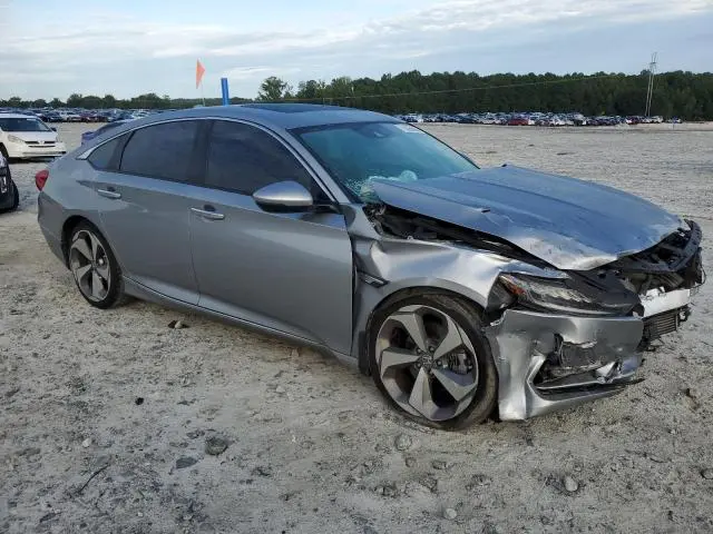 2019 HONDA ACCORD TOURING  