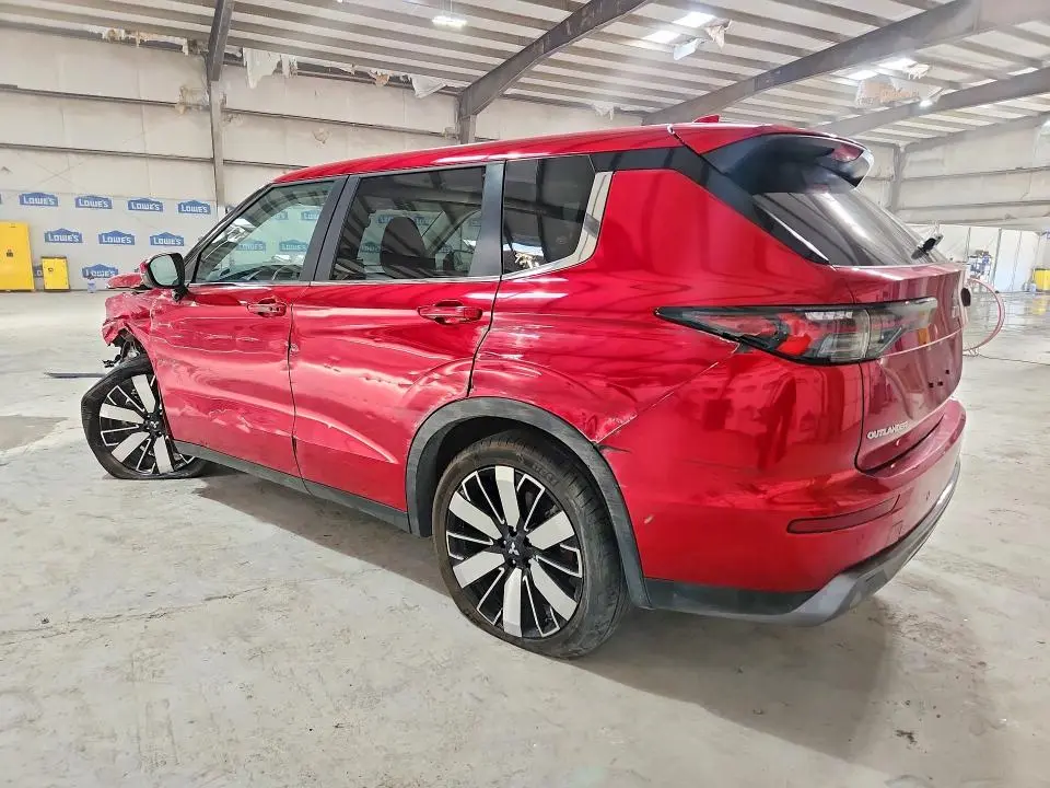 2025 MITSUBISHI OUTLANDER SE  