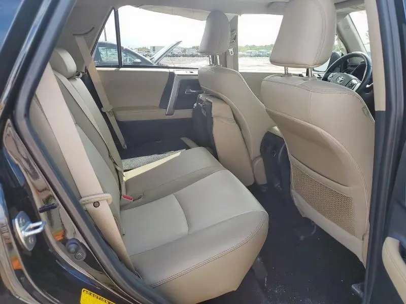 2024 TOYOTA 4RUNNER SR5/SR5 PREMIUM  