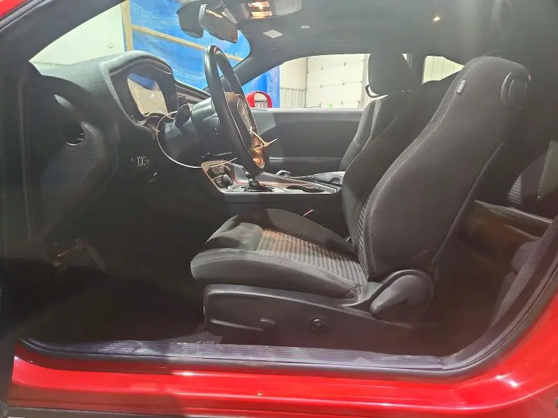 2021 DODGE CHALLENGER SXT  