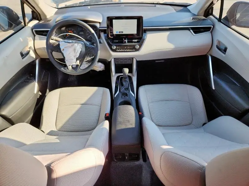 2025 TOYOTA COROLLA CROSS L  