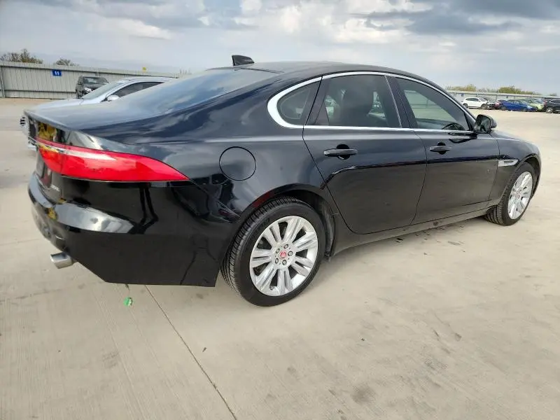 2016 JAGUAR XF PREMIUM
