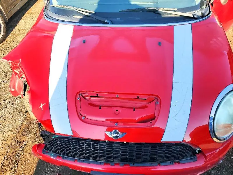 2010 MINI COOPER S  