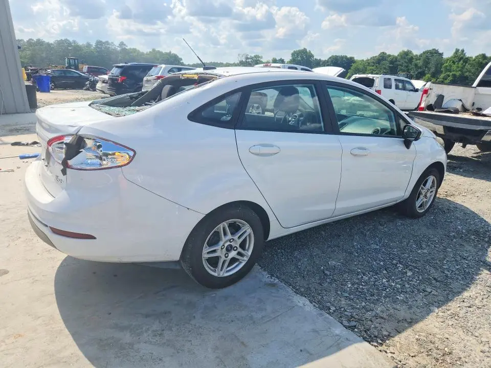 2019 FORD FIESTA SE  