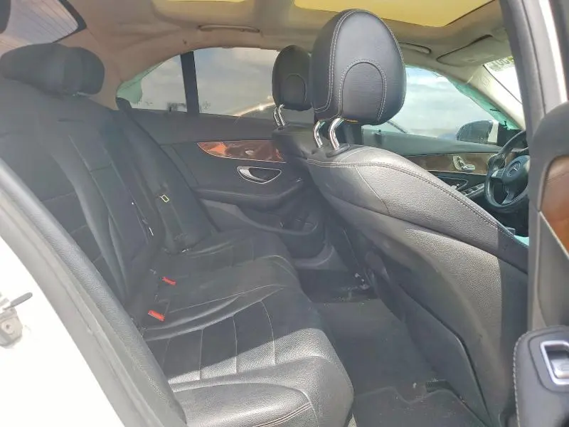 2017 MERCEDES-BENZ C 300  
