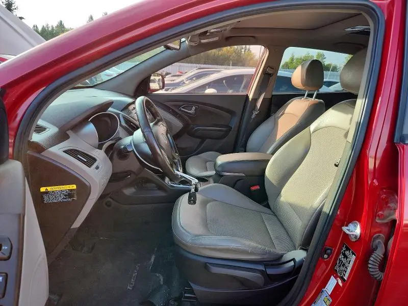 2014 HYUNDAI TUCSON SE  
