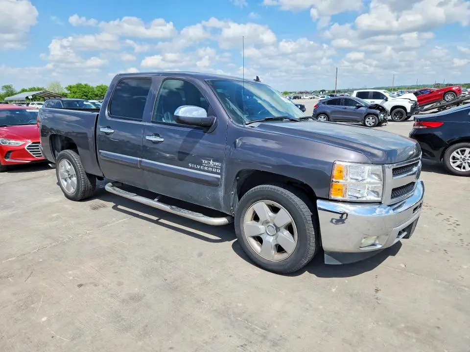 2011 CHEVROLET SILVERADO C1500 LT  