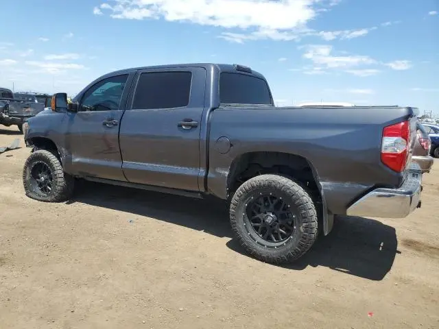 2018 TOYOTA TUNDRA CREWMAX SR5  