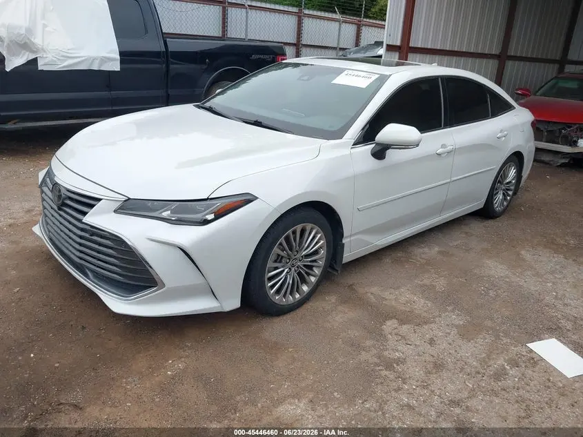 2019 TOYOTA AVALON LIMITED