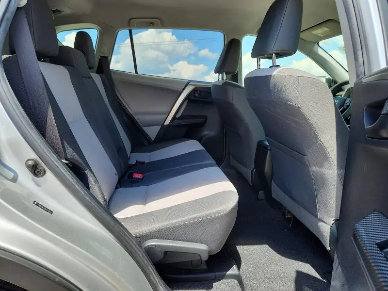2013 TOYOTA RAV4 LE  