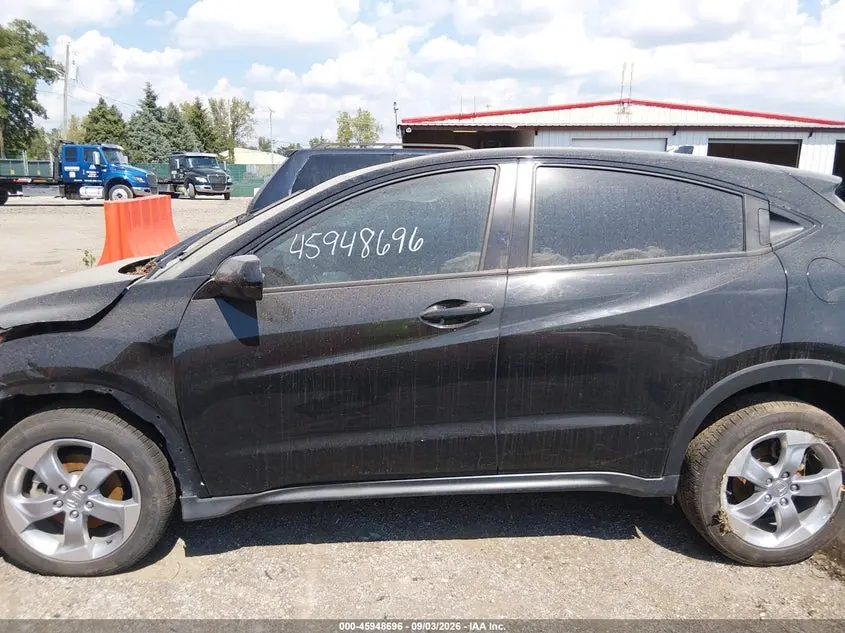 2021 HONDA HR-V AWD LX