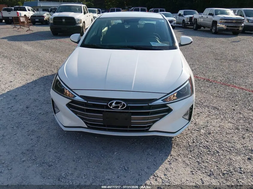 2020 HYUNDAI ELANTRA SE