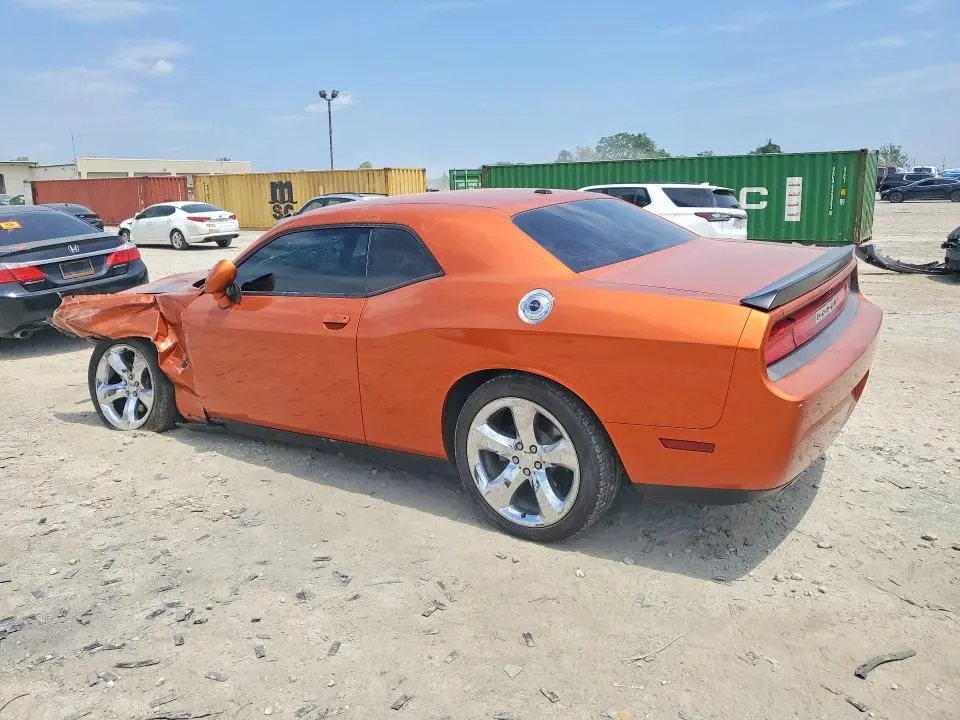2011 DODGE CHALLENGER R  