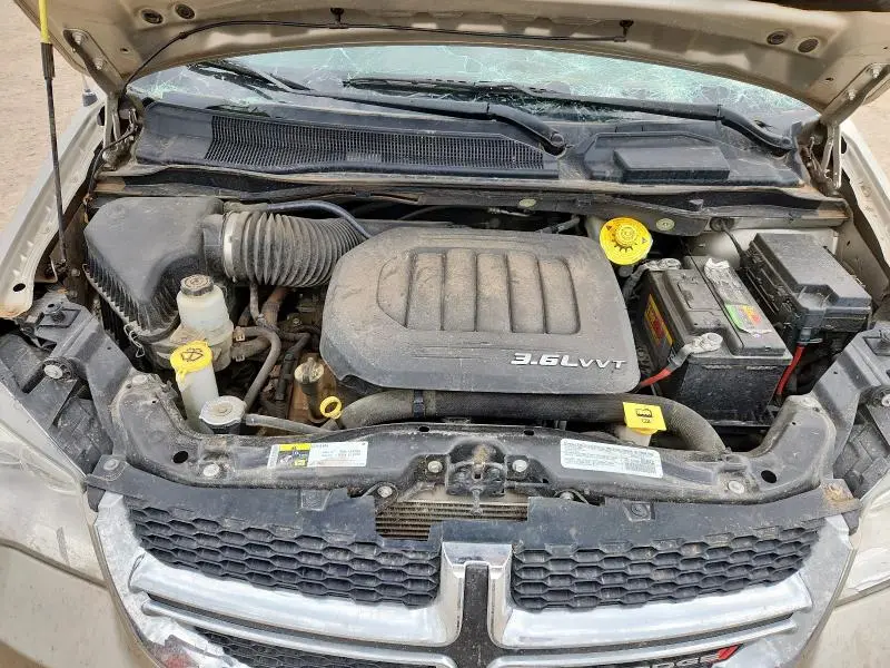 2014 DODGE GRAND CARAVAN SE  